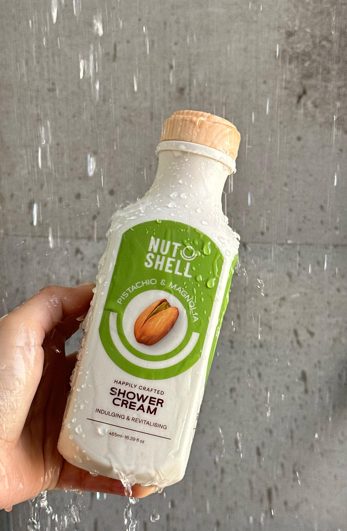 Nutshell Pistachio & Magnolia - Shower Cream 485ml