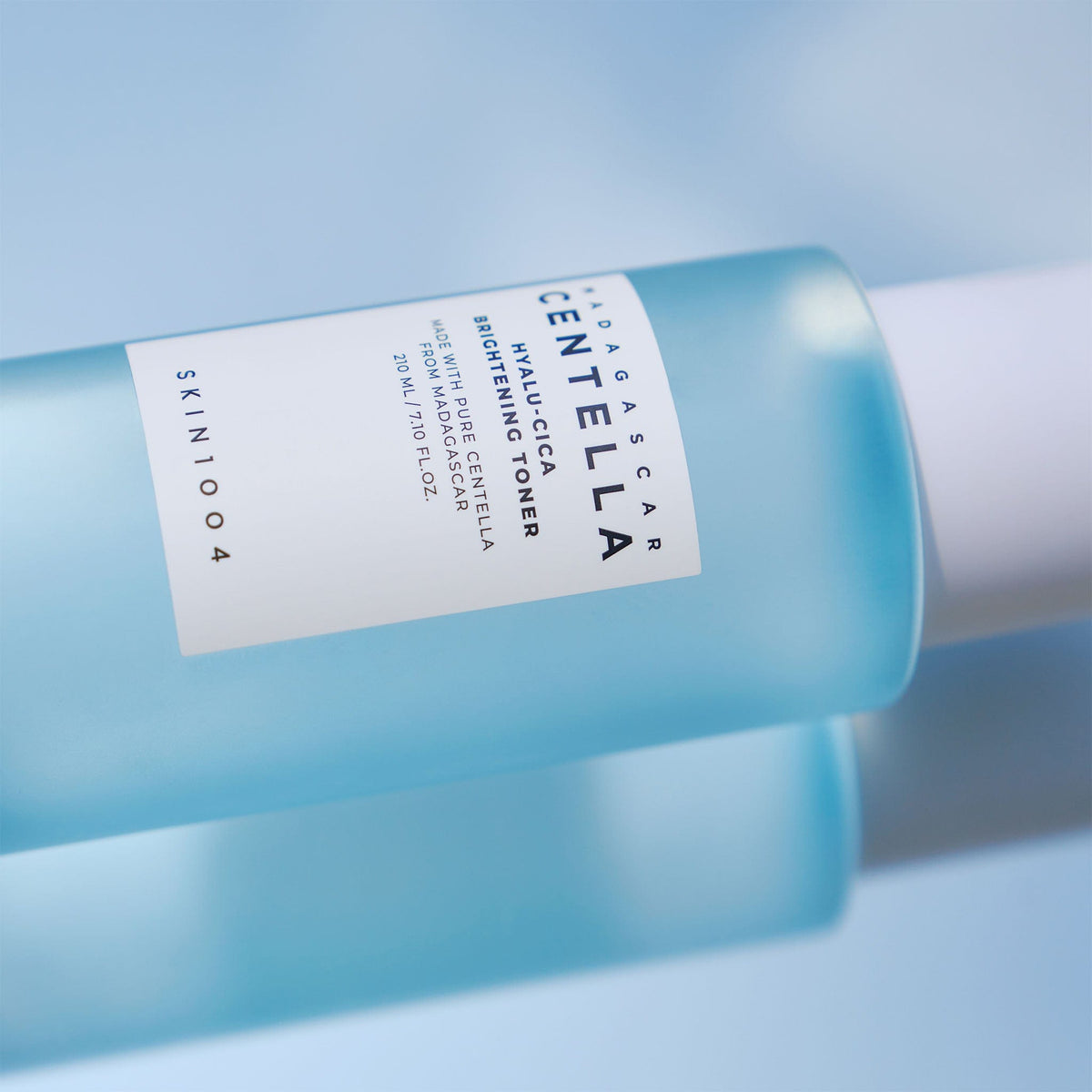 SKIN1004 Hyalu-Cica Brightening Toner 210ml